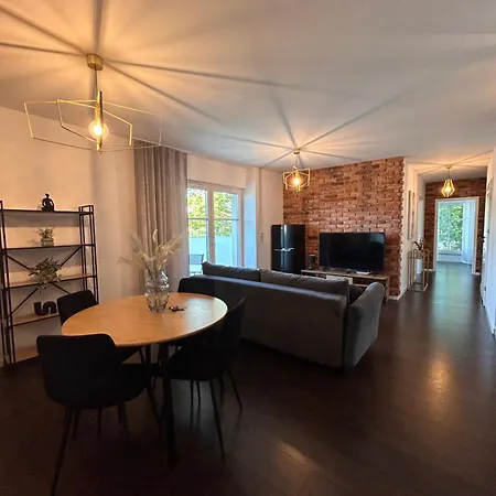 Apartament Boleslaviaapartments - Arte 4, Parking Free, Ev Boleslawiec (Lower Silesia)